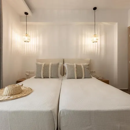 Aeron And Naxos Apartment